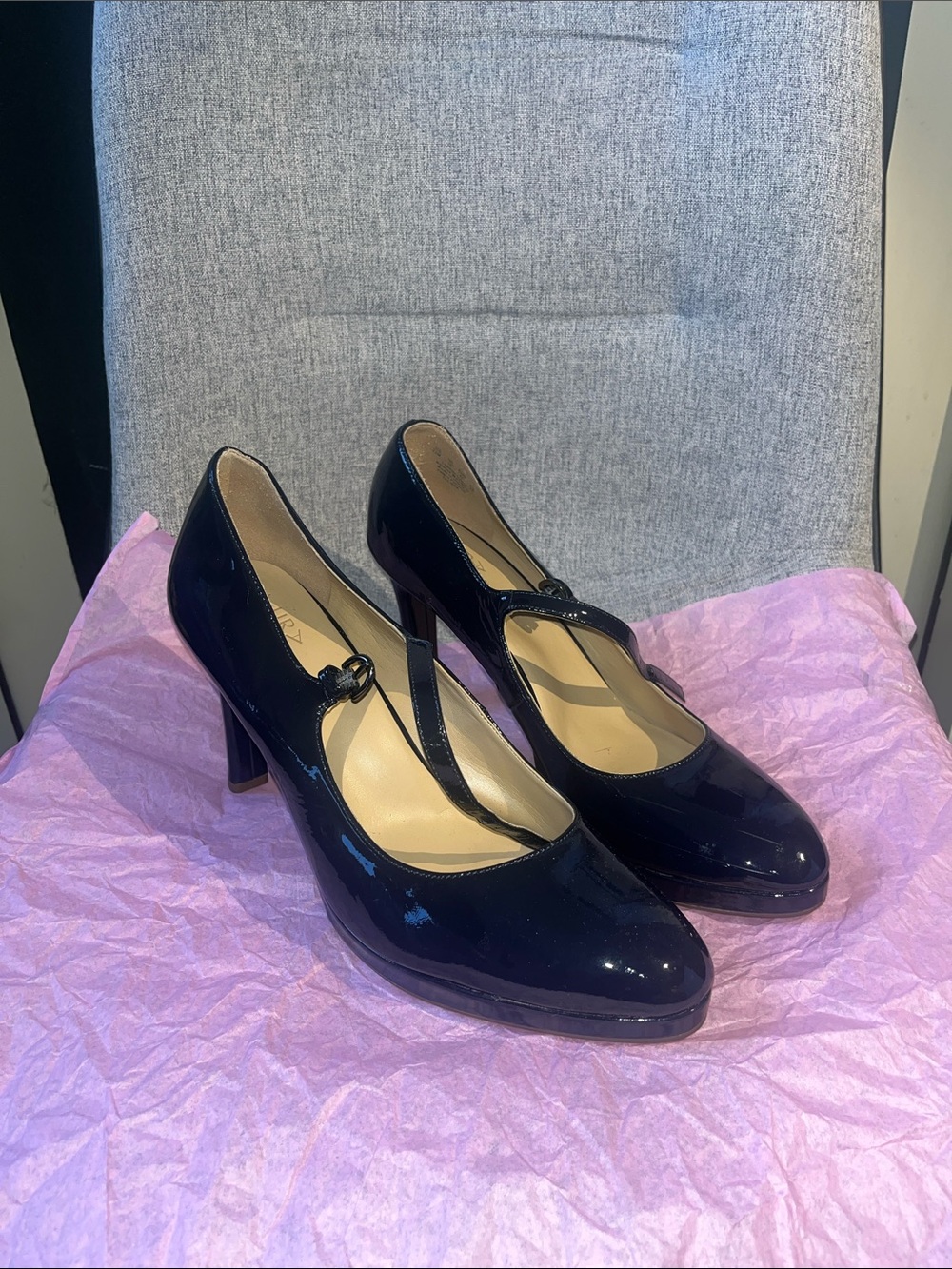 Naturalizer Platform Mary Jane Heels